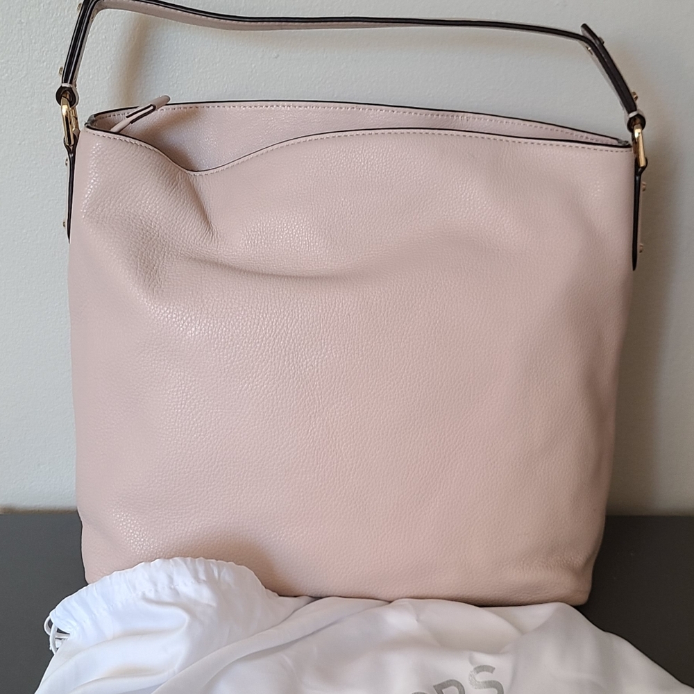 Michael Kors Evie large pebbled leather hobo shoulder bag in a soft pink - Picture 3 of 12